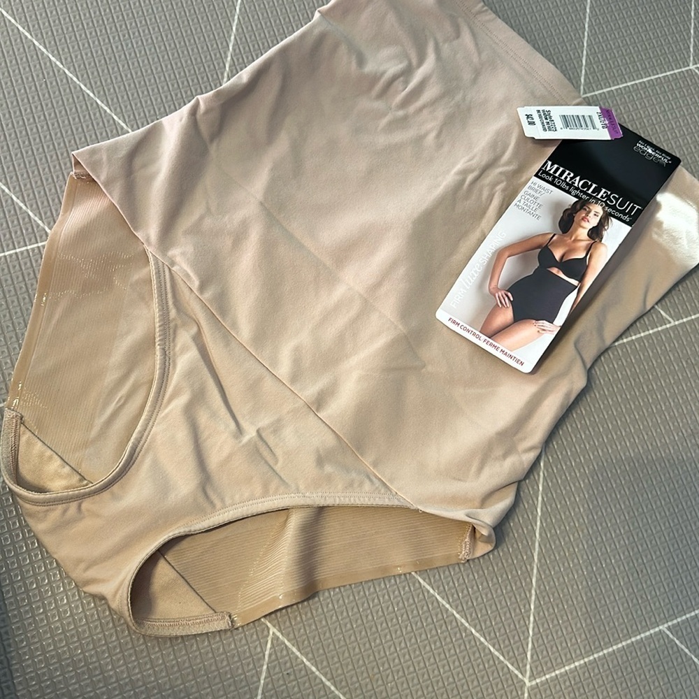 Miracle suit HI waist firm control Shaper